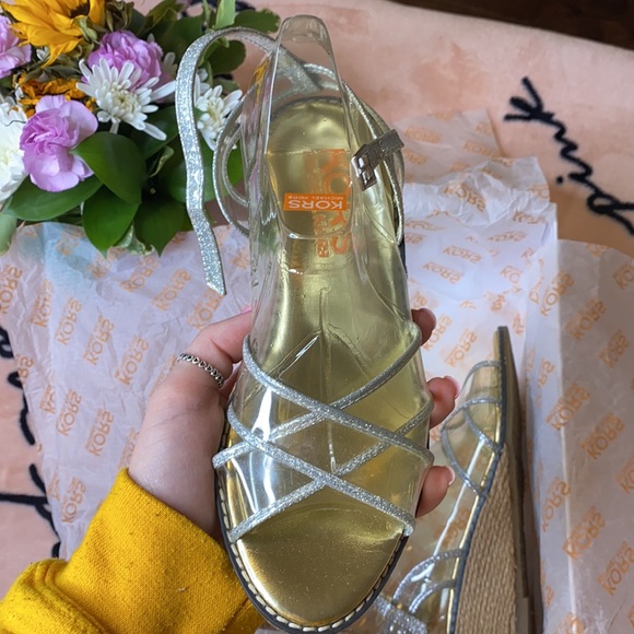 Micheal Kors Kid Heels - Picture 3 of 8